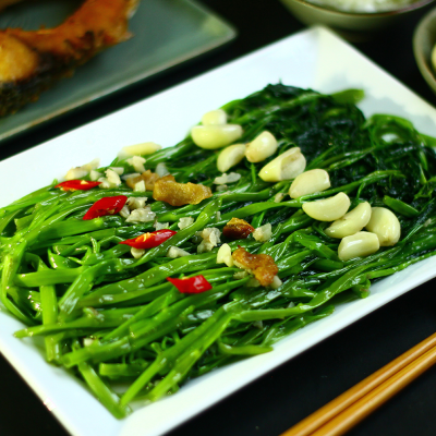 Rau Muống Xào Tỏi 